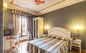 Hotel La Lumiere Di Piazza Di Spagna
